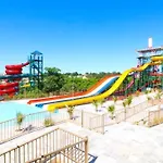 Piazza Diroma Com Acesso Gratuito Ao Acqua Park E Splash
