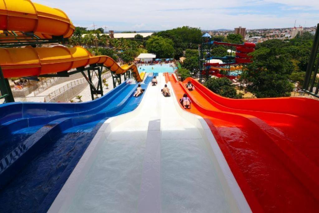 Piazza Diroma Com Acesso Gratuito Ao Acqua Park E Splash Caldas Novas